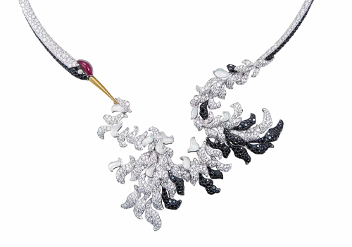 French Fashion Awards - DANCING IN CLOUDS Necklace
