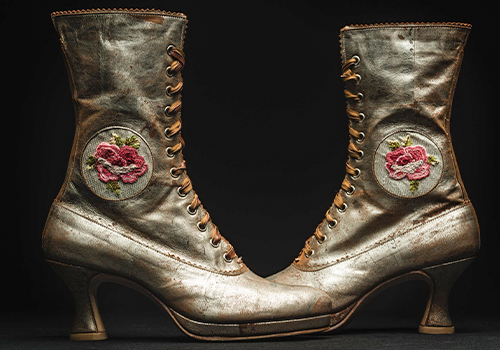 French Fashion Awards - Gild The Lily